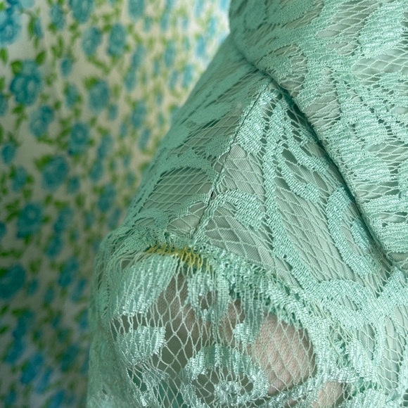 Vintage 70s green lace dress by Miss Rubette - Picture 5 of 6